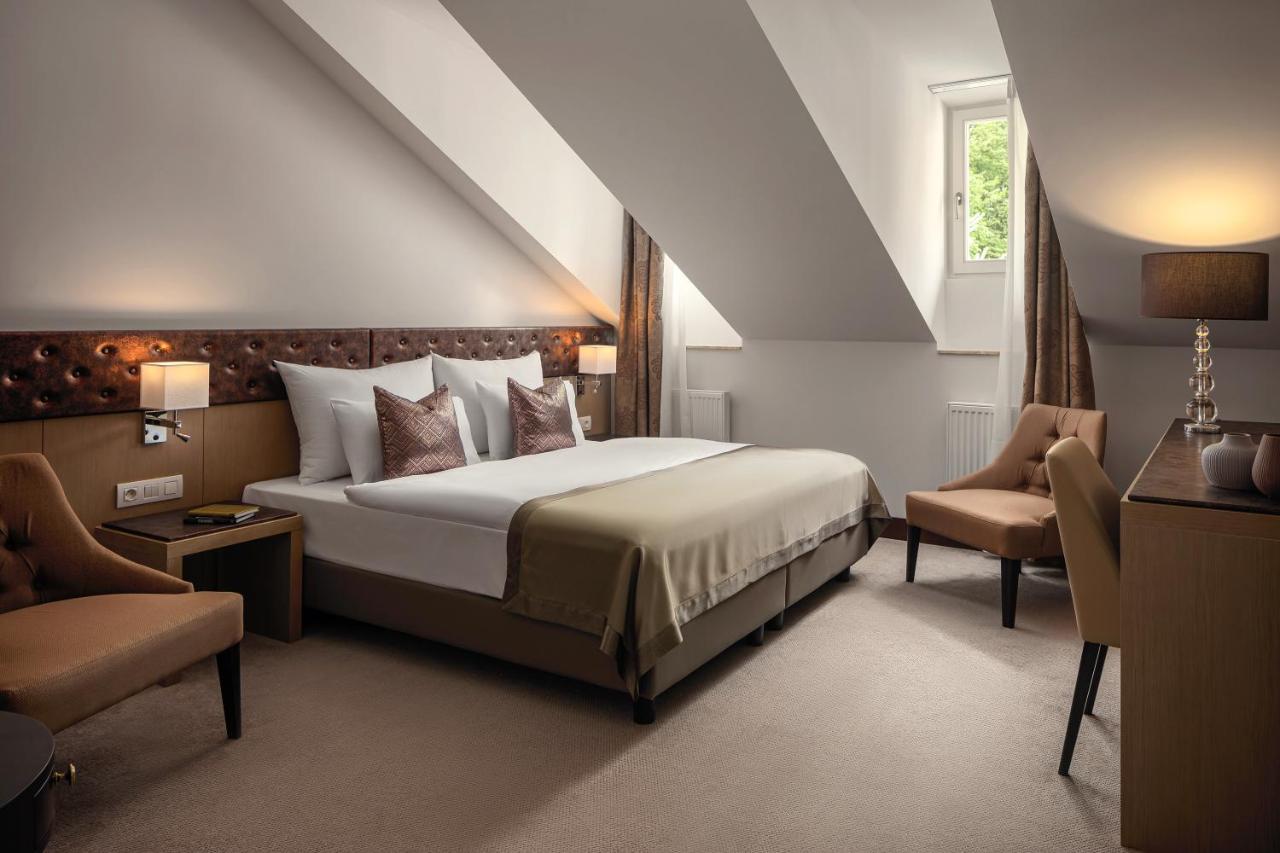 Boutique Hotel Saxonia 카를로비바리 외부 사진